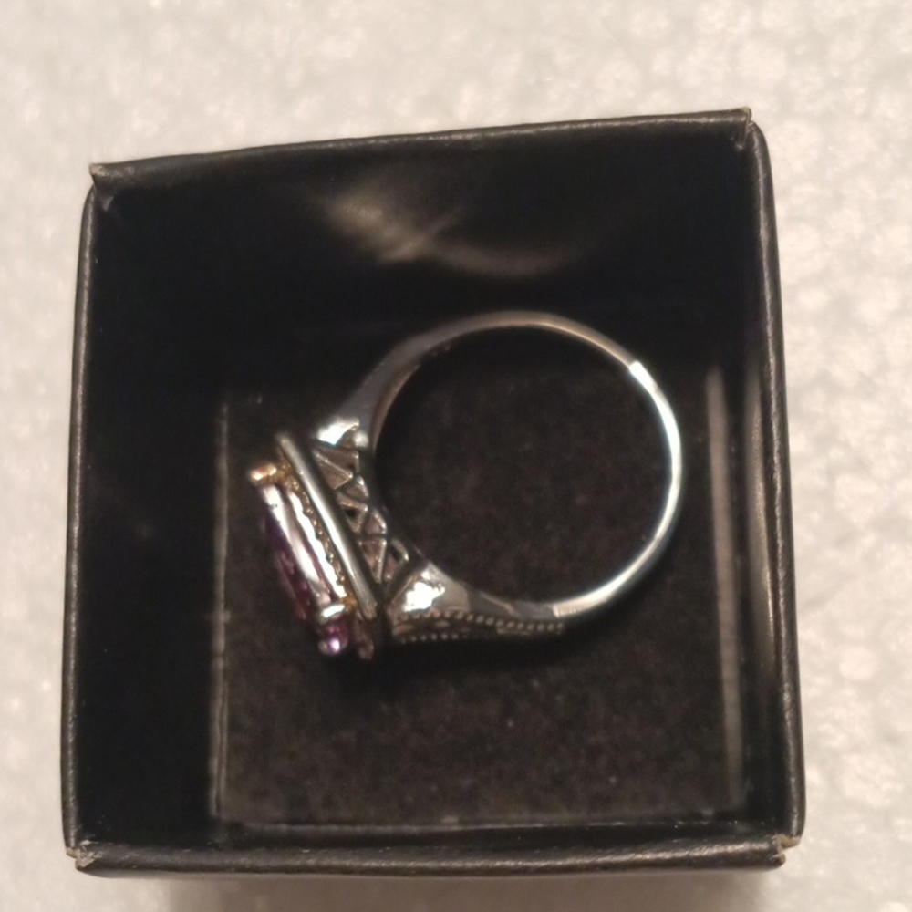 Lavish CZ Cocktail Ring Size 10 Light Amethyst Color - Picture 3 of 4